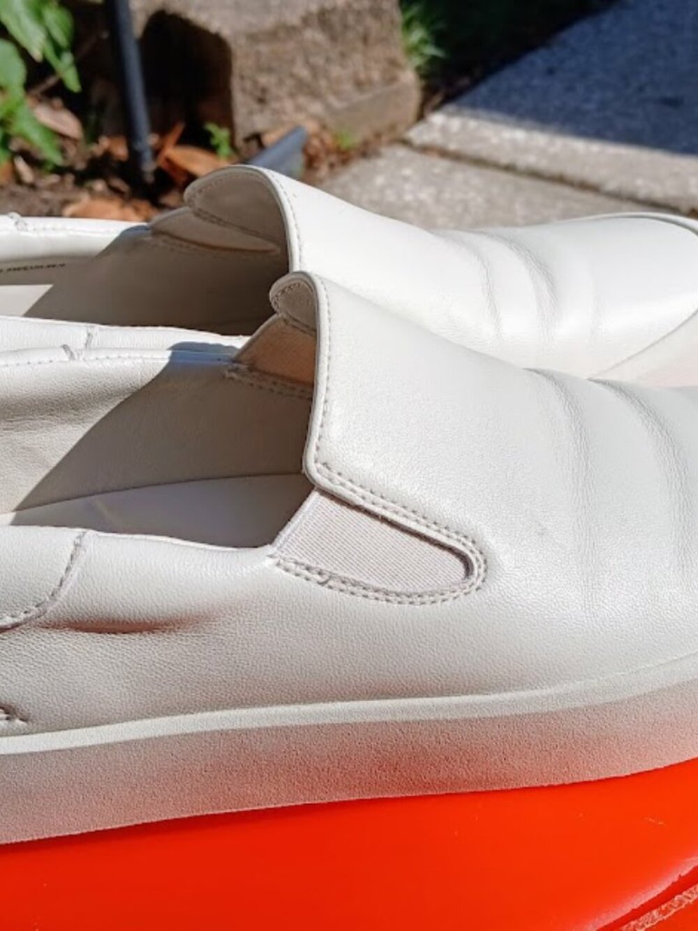 Vince "Ginelle" Leather Slip-On - Picture 5 of 8